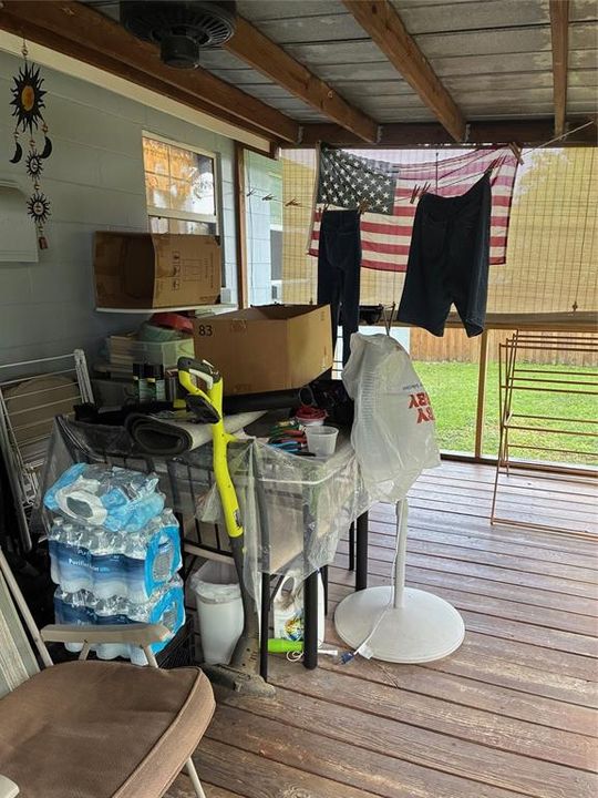 合同活跃: $224,900 (2 贝兹, 2 浴室, 1026 平方英尺)