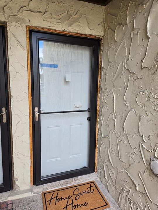 Active With Contract: $110,000 (1 beds, 1 baths, 735 Square Feet)