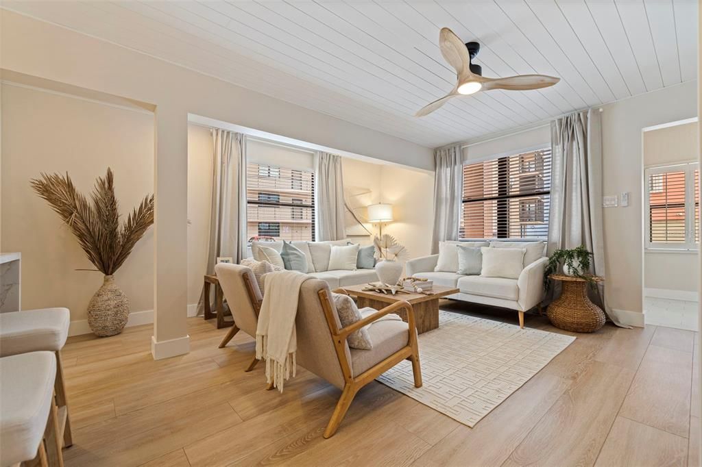 На продажу: $1,777,000 (4 спален, 4 ванн, 1986 Квадратных фут)