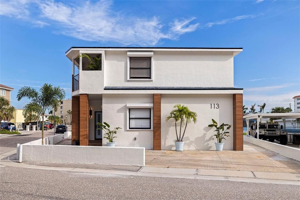 На продажу: $1,777,000 (4 спален, 4 ванн, 1986 Квадратных фут)