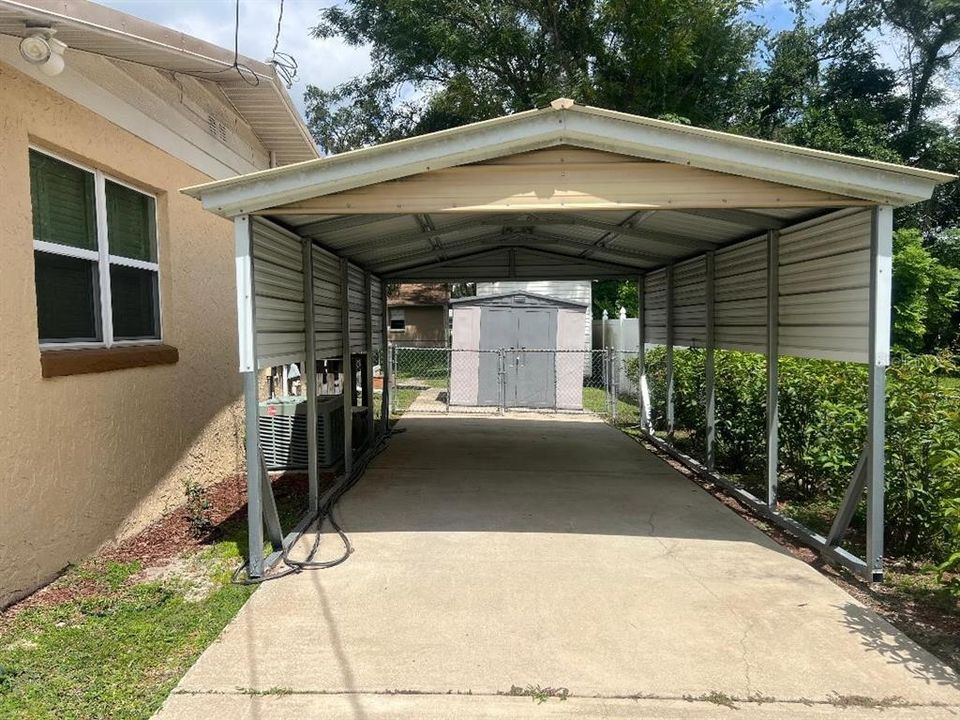 Active With Contract: $194,900 (3 beds, 2 baths, 1532 Square Feet)