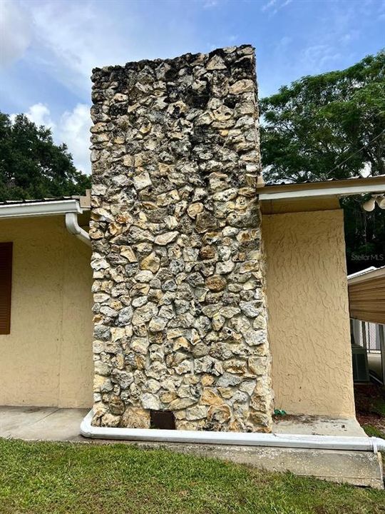 Active With Contract: $194,900 (3 beds, 2 baths, 1532 Square Feet)