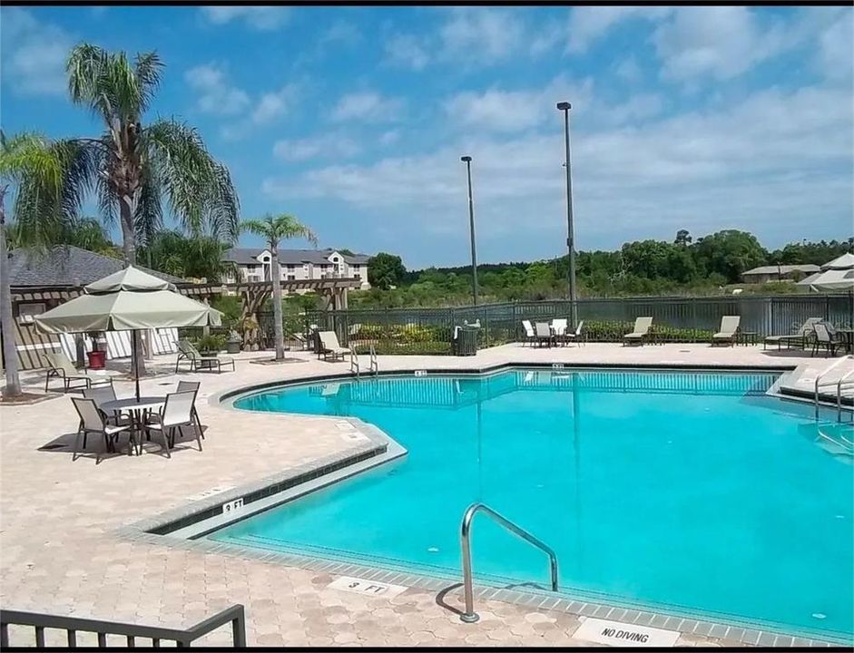 В аренду: $2,000 (2 спален, 2 ванн, 1003 Квадратных фут)