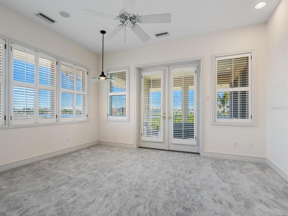 For Sale: $3,149,000 (4 beds, 3 baths, 5167 Square Feet)