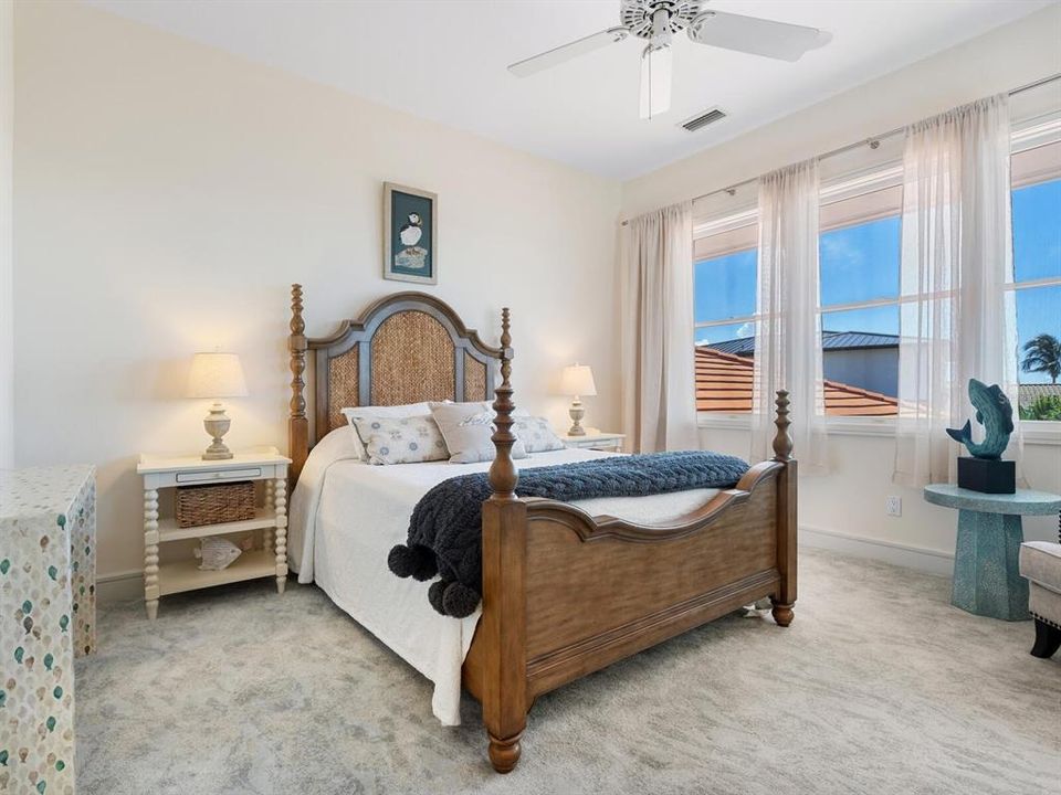 For Sale: $3,149,000 (4 beds, 3 baths, 5167 Square Feet)