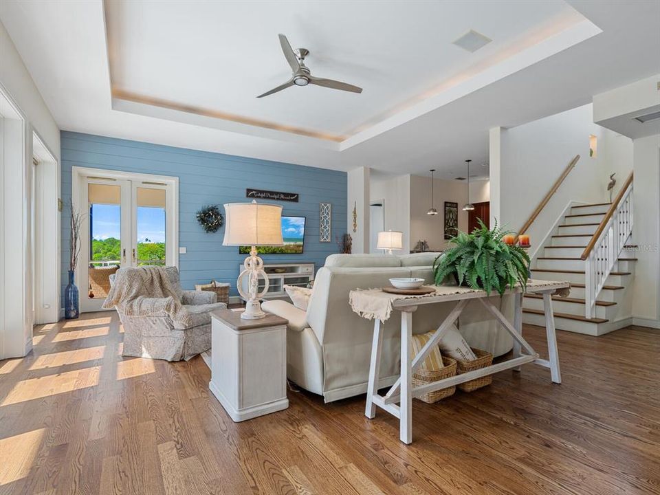 For Sale: $3,149,000 (4 beds, 3 baths, 5167 Square Feet)