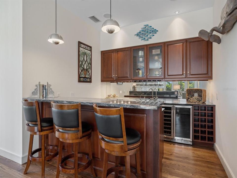 For Sale: $3,149,000 (4 beds, 3 baths, 5167 Square Feet)