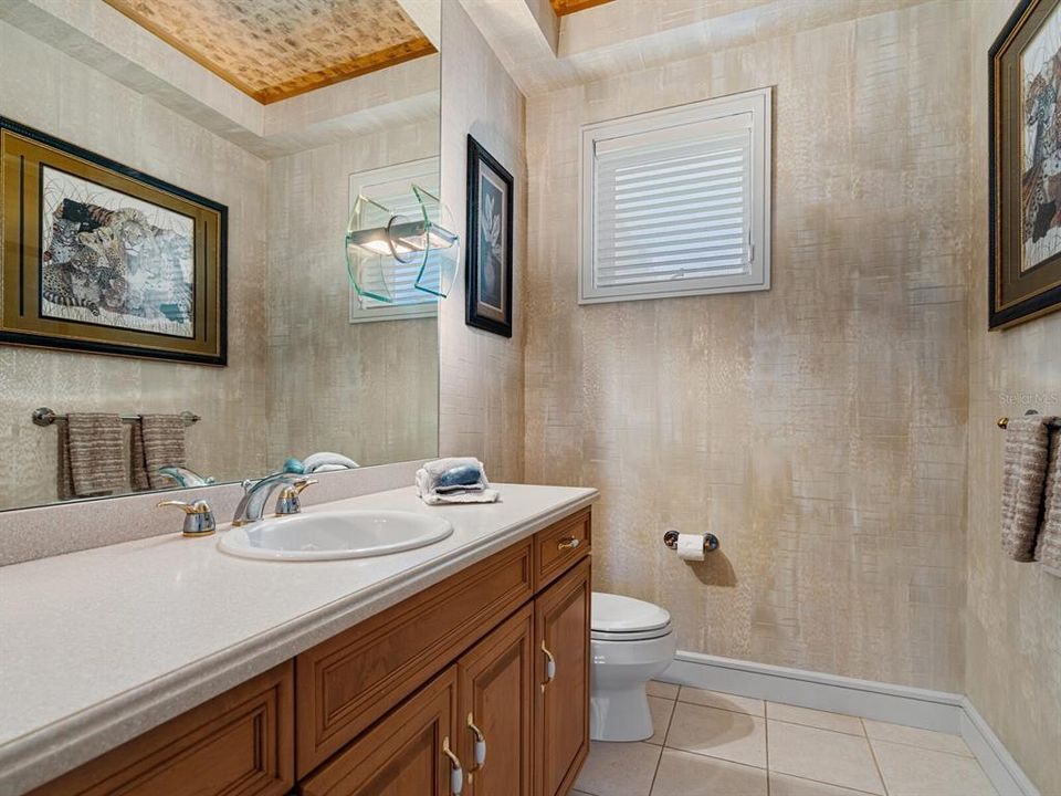 For Sale: $3,149,000 (4 beds, 3 baths, 5167 Square Feet)