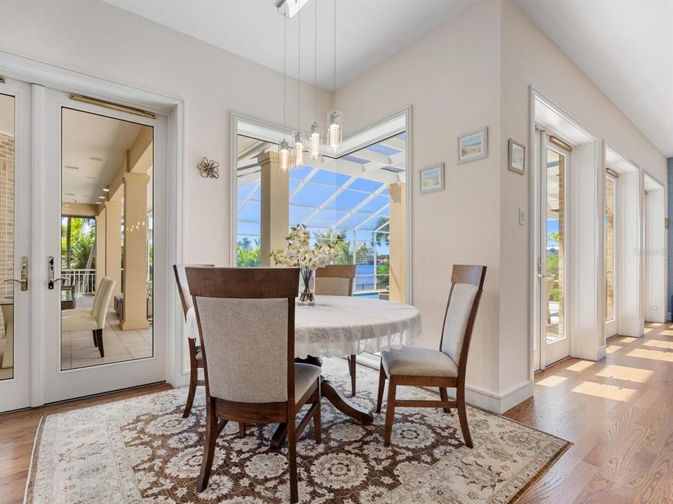 For Sale: $3,149,000 (4 beds, 3 baths, 5167 Square Feet)