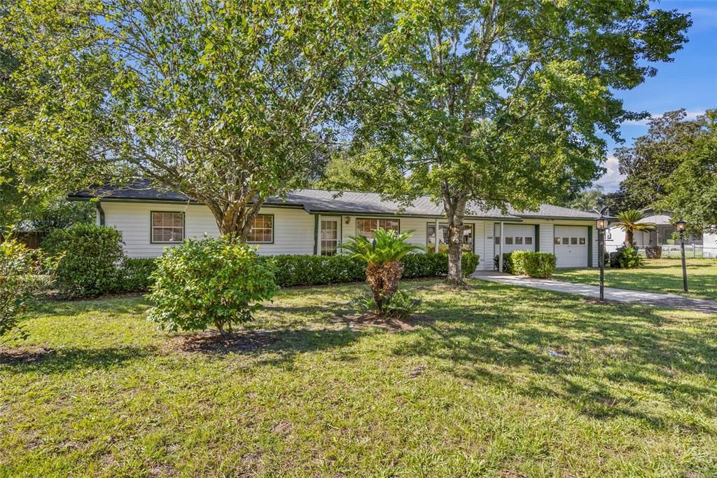 Под контрактом: $224,500 (3 спален, 1 ванн, 1128 Квадратных фут)