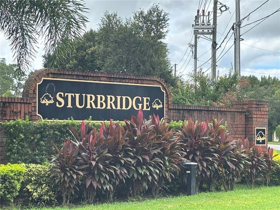 合同活跃: $359,900 (3 贝兹, 2 浴室, 1332 平方英尺)