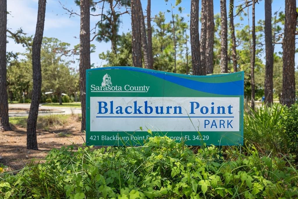 Activo con contrato: $545,000 (4 camas, 3 baños, 2688 Pies cuadrados)