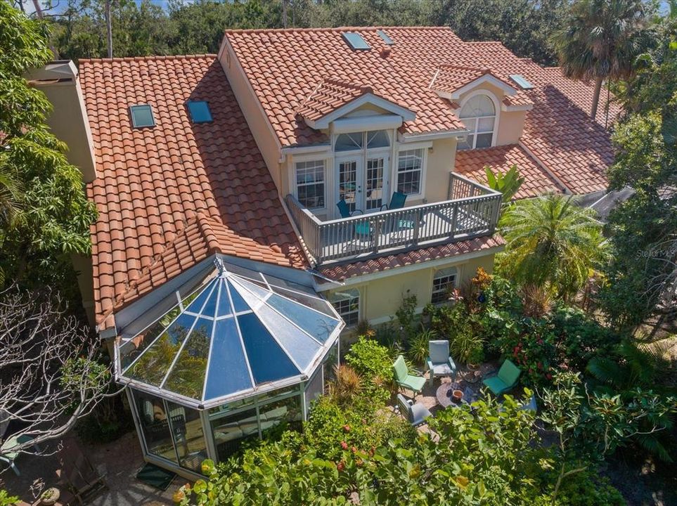 Activo con contrato: $545,000 (4 camas, 3 baños, 2688 Pies cuadrados)