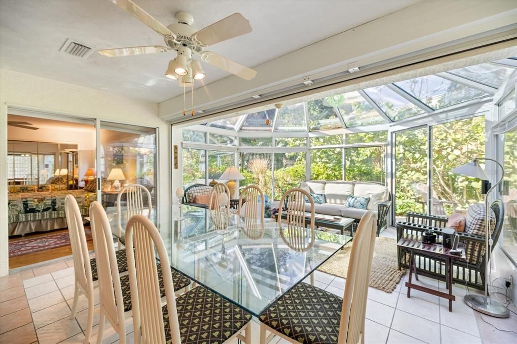 Activo con contrato: $545,000 (4 camas, 3 baños, 2688 Pies cuadrados)