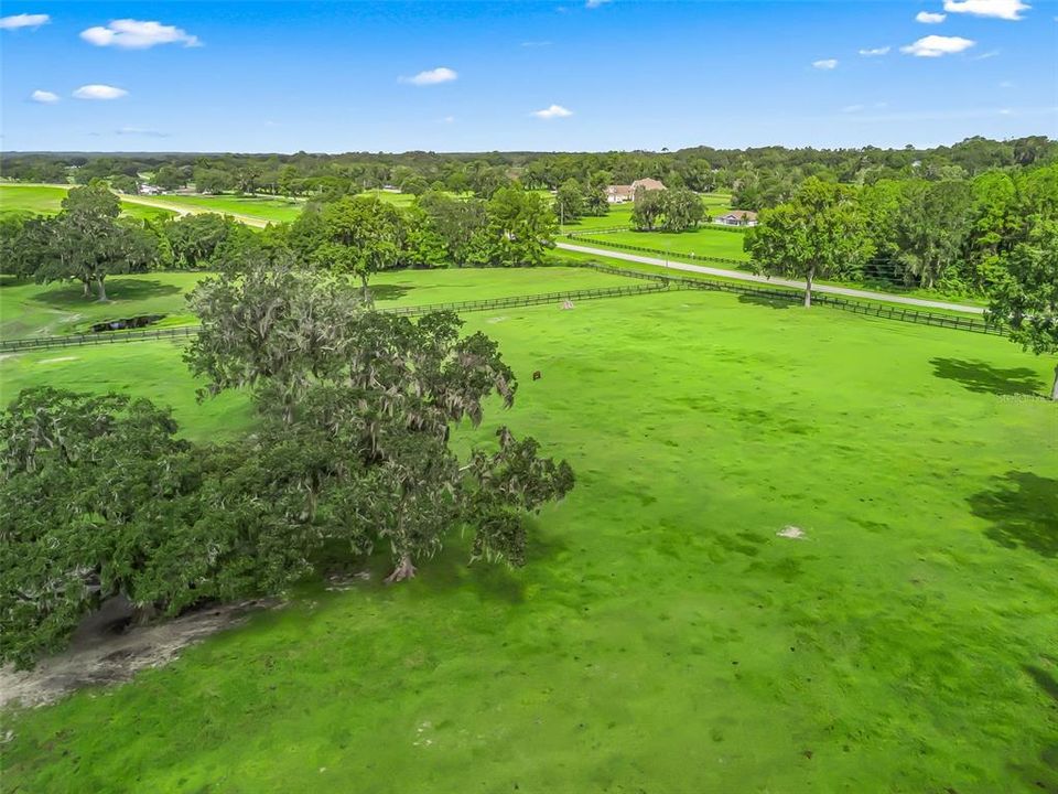 En Venta: $950,000 (10.00 acres)