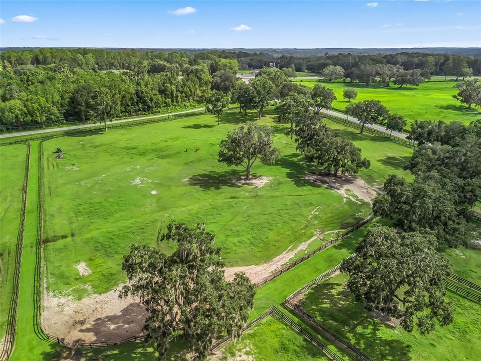 En Venta: $950,000 (10.00 acres)