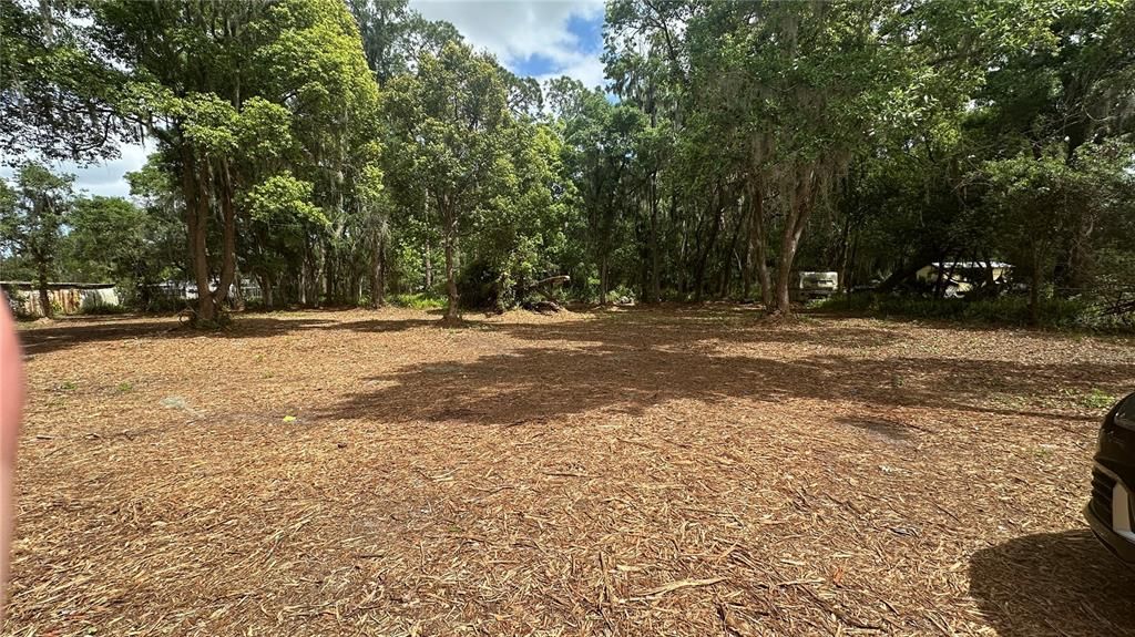 На продажу: $175,000 (4.95 acres)