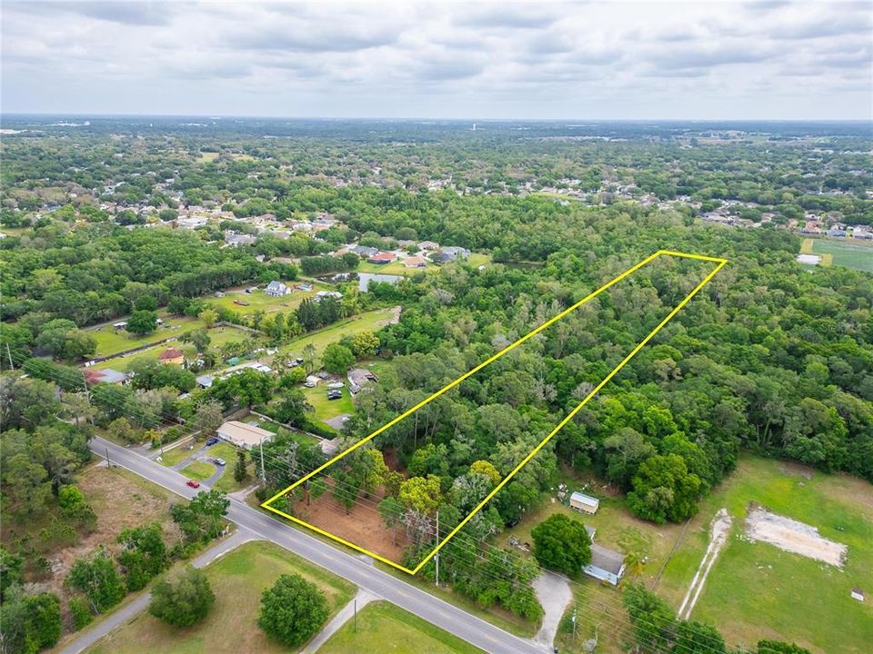 На продажу: $175,000 (4.95 acres)