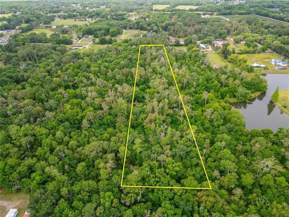 На продажу: $175,000 (4.95 acres)