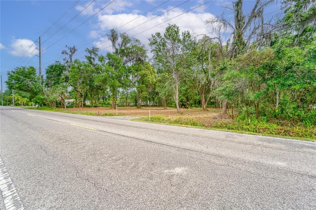 На продажу: $175,000 (4.95 acres)