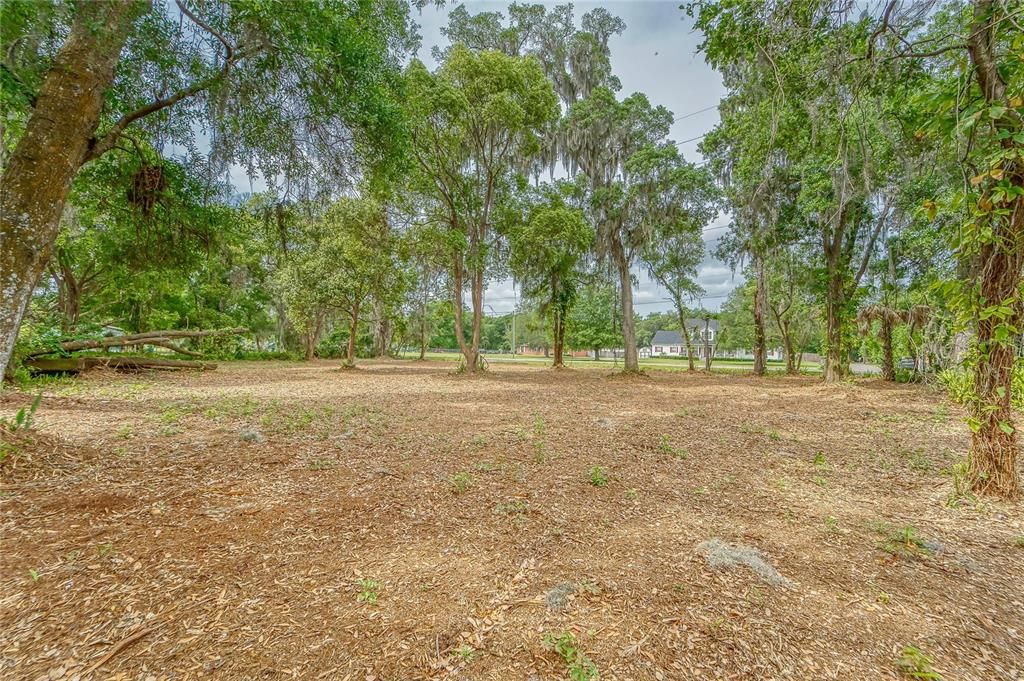 На продажу: $175,000 (4.95 acres)