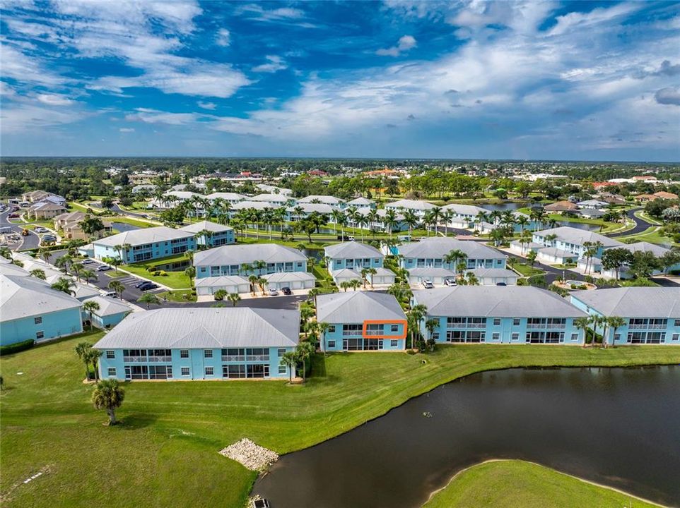 待售: $215,000 (2 贝兹, 2 浴室, 1168 平方英尺)