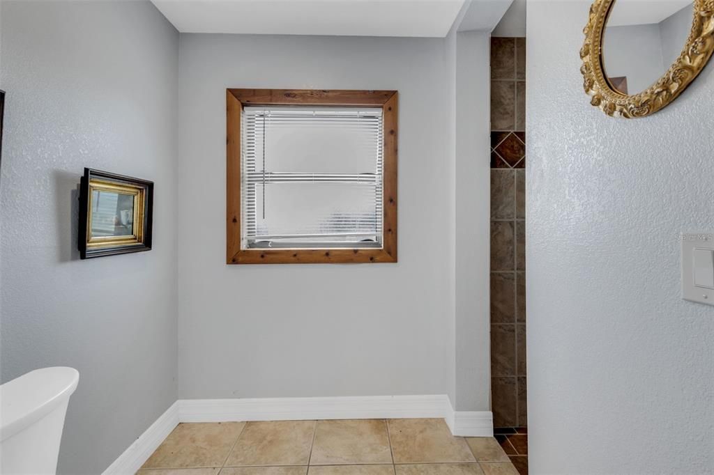 En Venta: $725,000 (4 camas, 3 baños, 3467 Pies cuadrados)