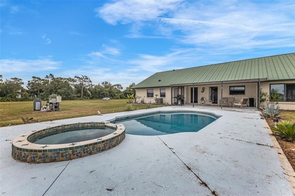 En Venta: $725,000 (4 camas, 3 baños, 3467 Pies cuadrados)