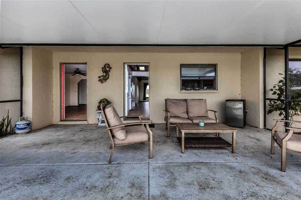 En Venta: $725,000 (4 camas, 3 baños, 3467 Pies cuadrados)