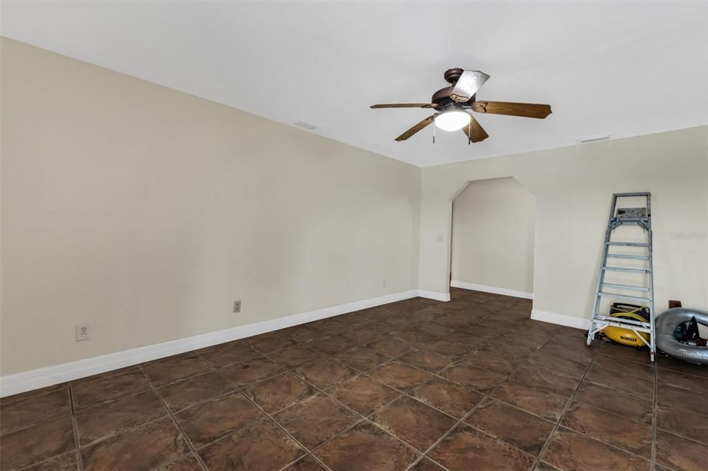 En Venta: $725,000 (4 camas, 3 baños, 3467 Pies cuadrados)