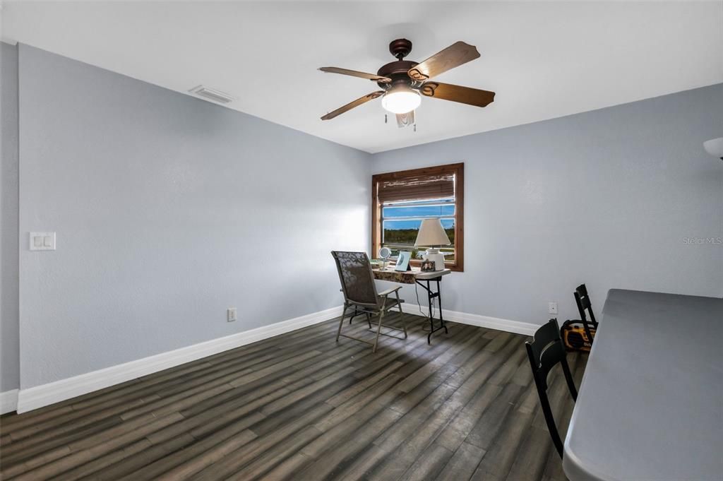 En Venta: $725,000 (4 camas, 3 baños, 3467 Pies cuadrados)