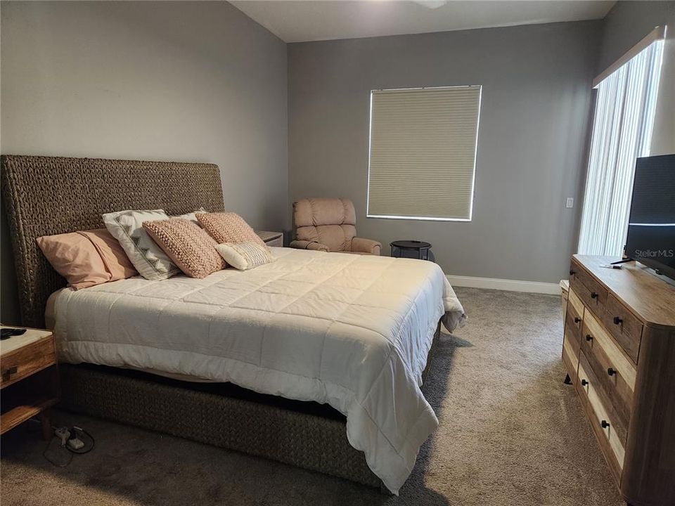 В аренду: $4,200 (4 спален, 3 ванн, 2175 Квадратных фут)