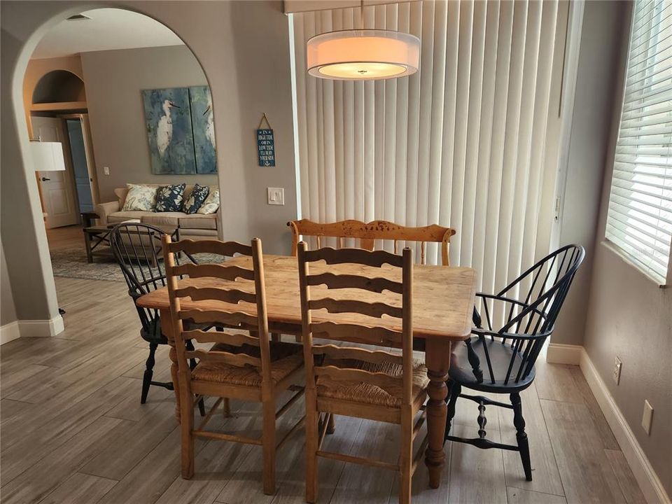 В аренду: $4,200 (4 спален, 3 ванн, 2175 Квадратных фут)