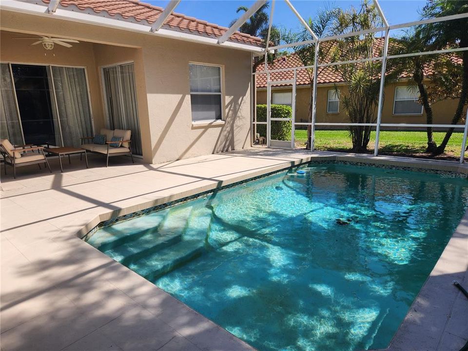 В аренду: $4,200 (4 спален, 3 ванн, 2175 Квадратных фут)