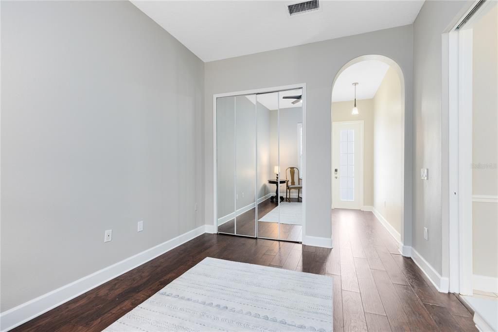 Active With Contract: $750,000 (5 beds, 4 baths, 3566 Square Feet)