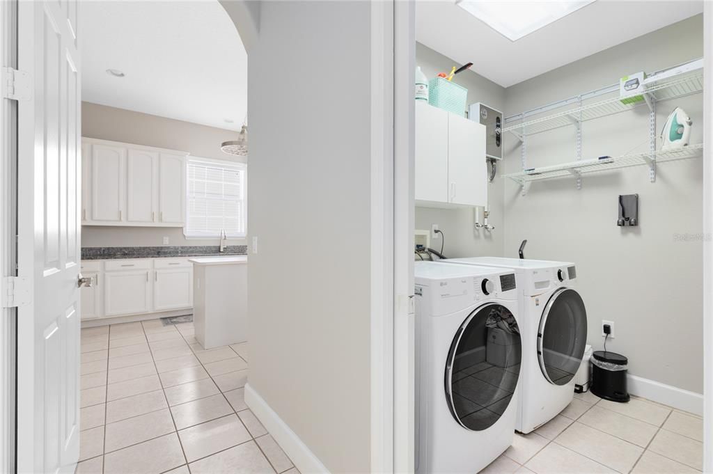 Active With Contract: $750,000 (5 beds, 4 baths, 3566 Square Feet)