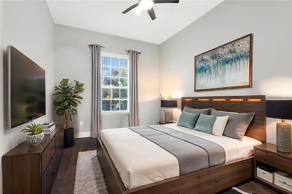 Active With Contract: $750,000 (5 beds, 4 baths, 3566 Square Feet)