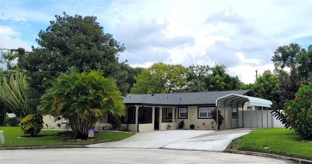 For Rent: $2,600 (3 beds, 2 baths, 1874 Square Feet)