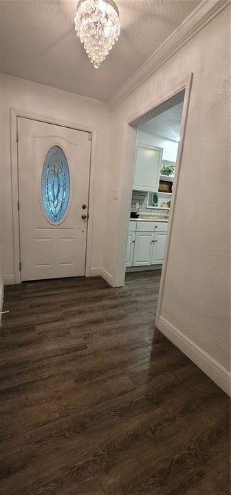 For Rent: $2,600 (3 beds, 2 baths, 1874 Square Feet)