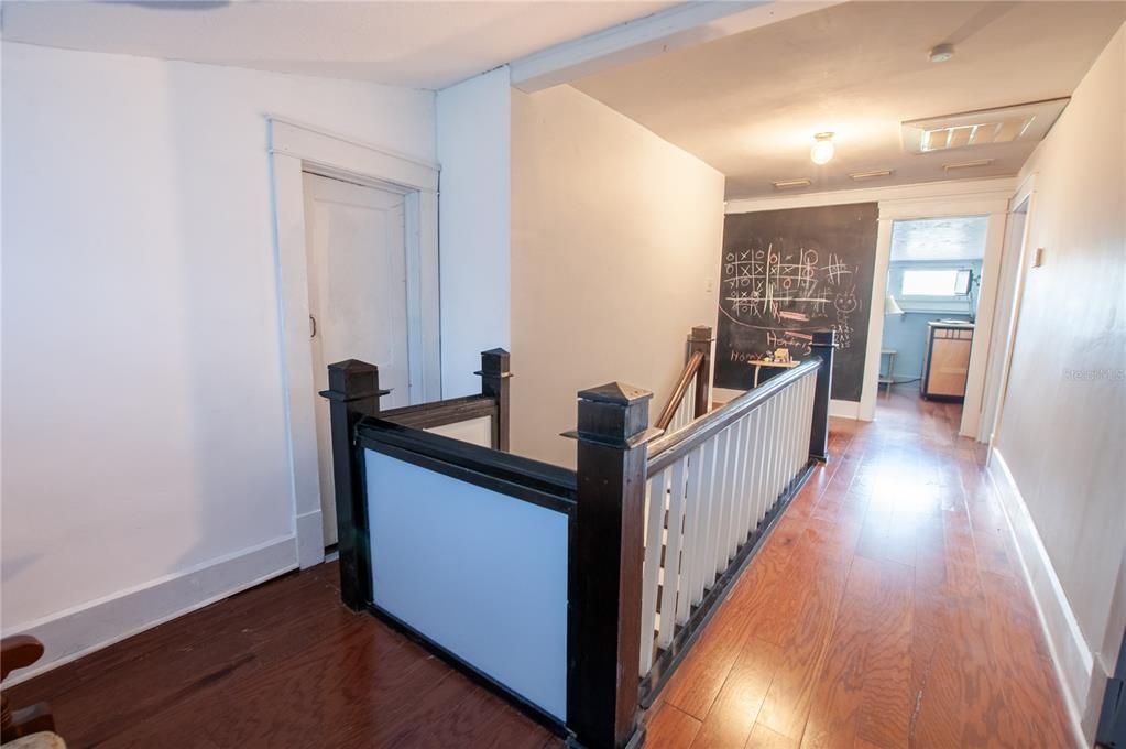 En Venta: $240,000 (5 camas, 2 baños, 1530 Pies cuadrados)