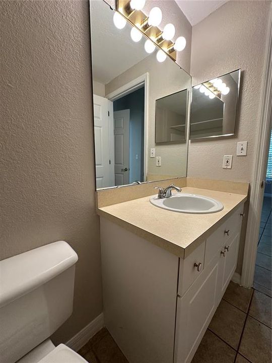 For Rent: $1,650 (2 beds, 2 baths, 960 Square Feet)