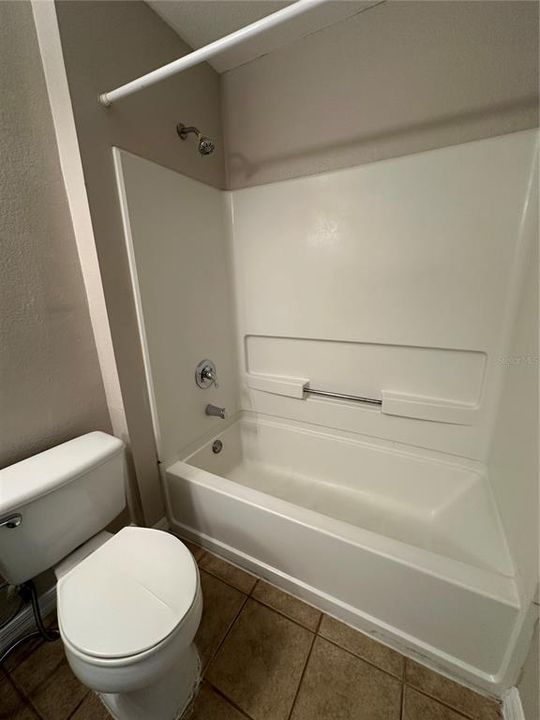 For Rent: $1,650 (2 beds, 2 baths, 960 Square Feet)