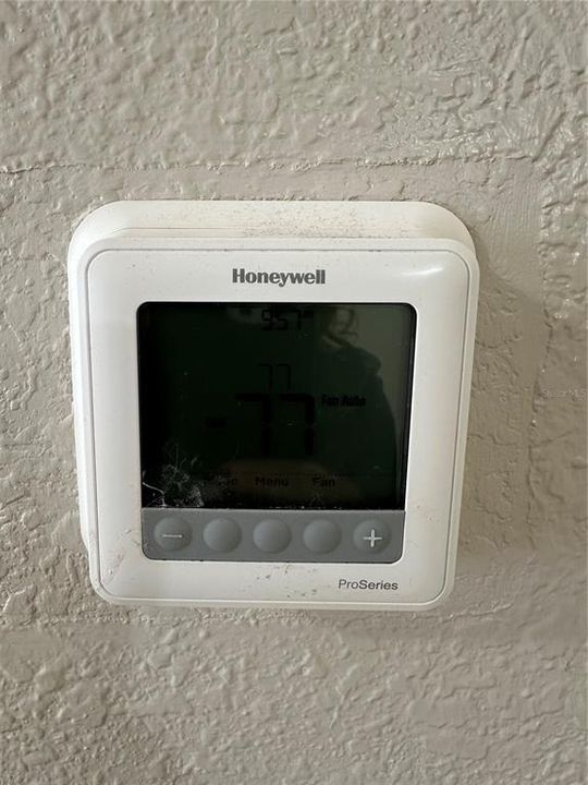 For Rent: $1,650 (2 beds, 2 baths, 960 Square Feet)