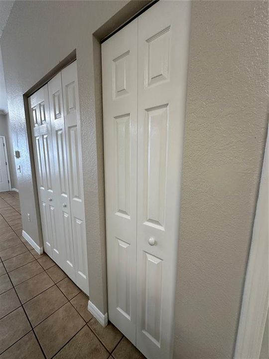 For Rent: $1,650 (2 beds, 2 baths, 960 Square Feet)