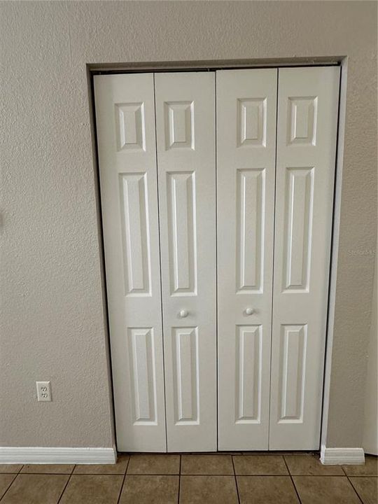 For Rent: $1,650 (2 beds, 2 baths, 960 Square Feet)