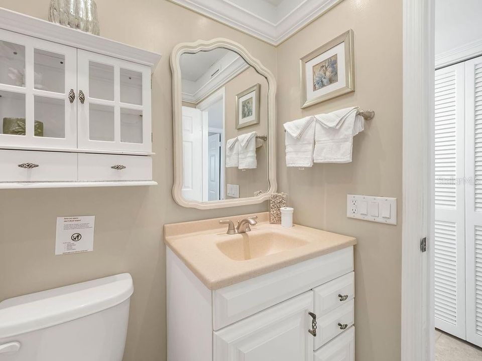 For Sale: $2,690,000 (3 beds, 2 baths, 1553 Square Feet)