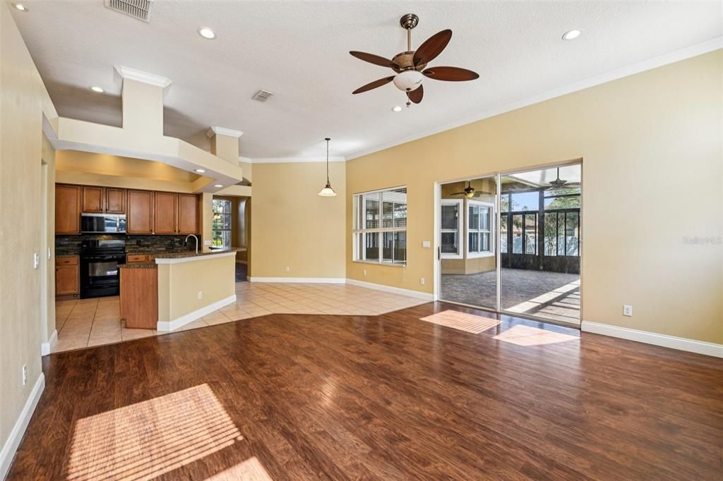 На продажу: $579,000 (4 спален, 3 ванн, 2950 Квадратных фут)