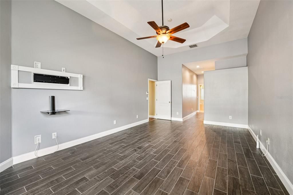 На продажу: $579,000 (4 спален, 3 ванн, 2950 Квадратных фут)