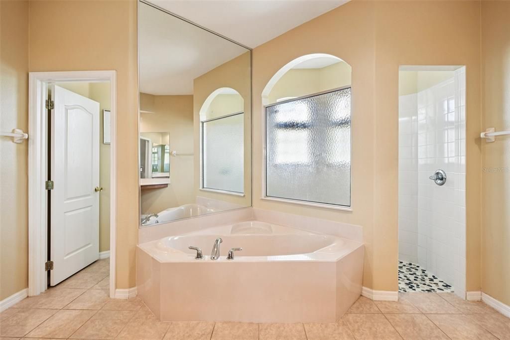 На продажу: $579,000 (4 спален, 3 ванн, 2950 Квадратных фут)