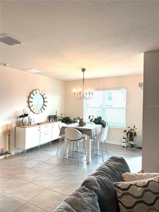 待售: $419,900 (3 贝兹, 2 浴室, 1679 平方英尺)